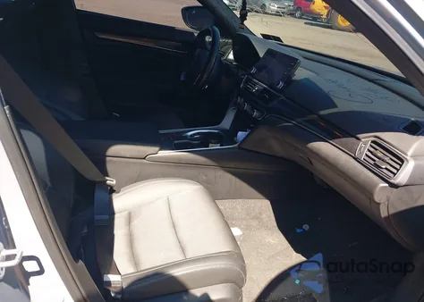 2022 Honda Accord Sport 2.0T из США, поврежденный, VIN 1HGCV2F38NA023590